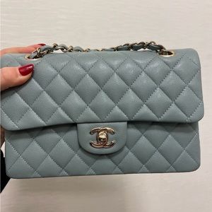 Chanel Small Classic Flapbag Caviar leather